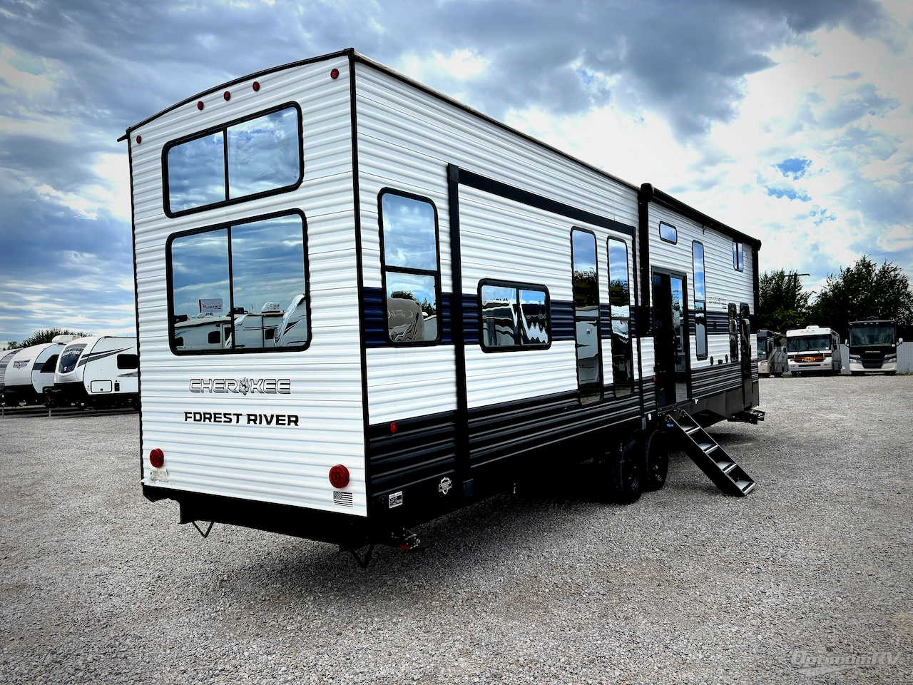 2025 Forest River Timberwolf 39DL Photo 2