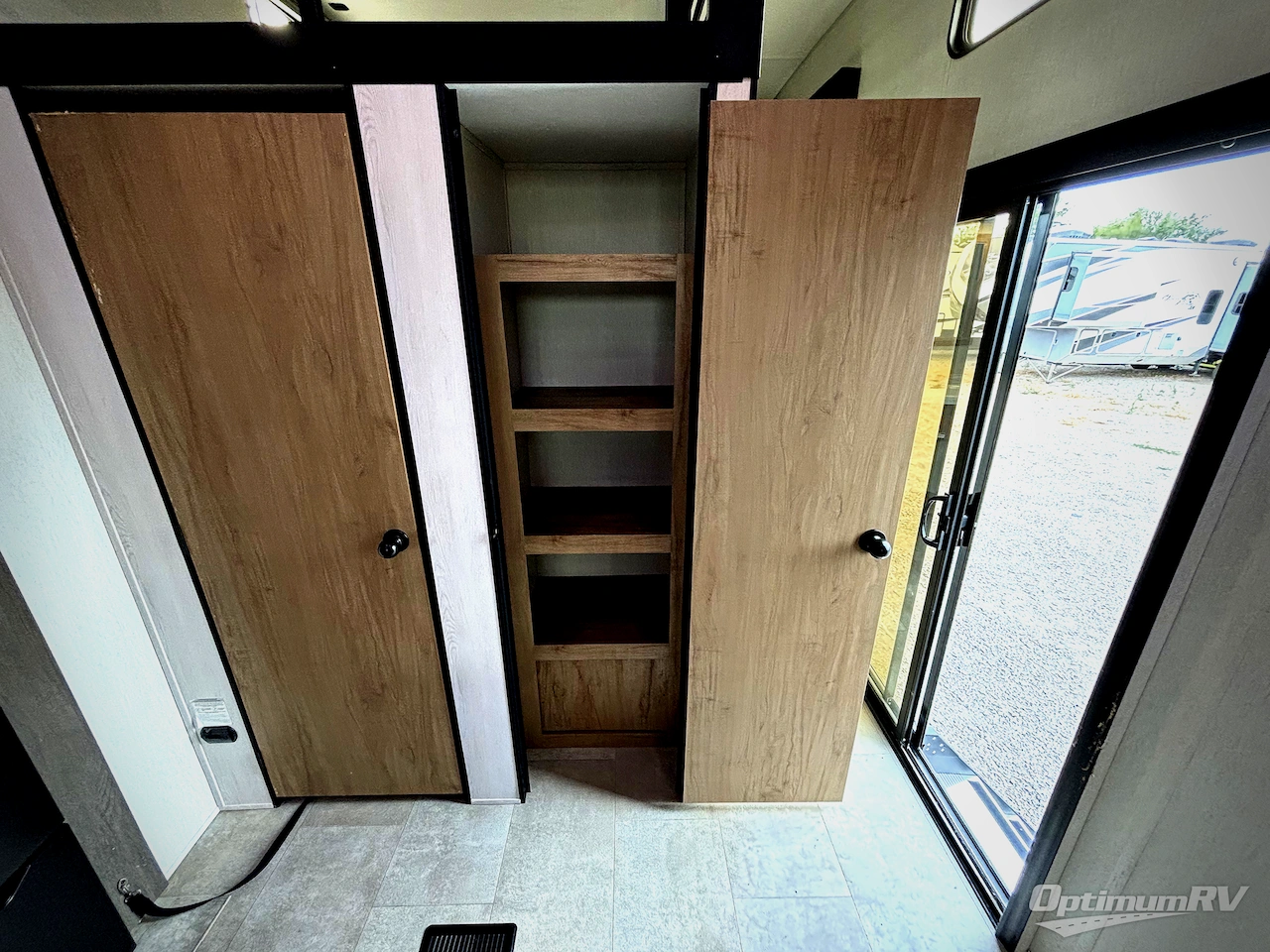 2025 Forest River Timberwolf 39DL Photo 10