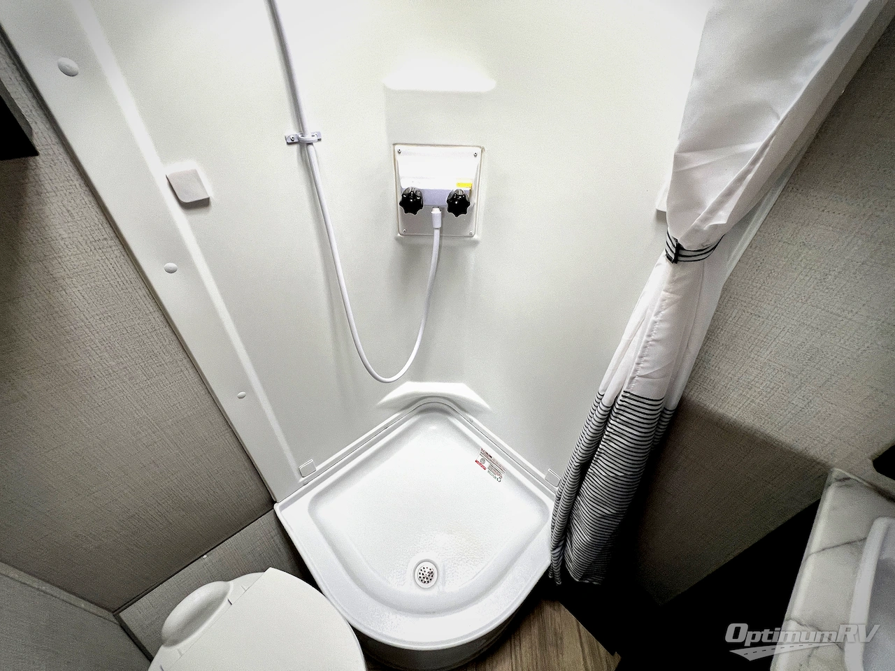 2022 Forest River Ozark 1800QS Photo 14