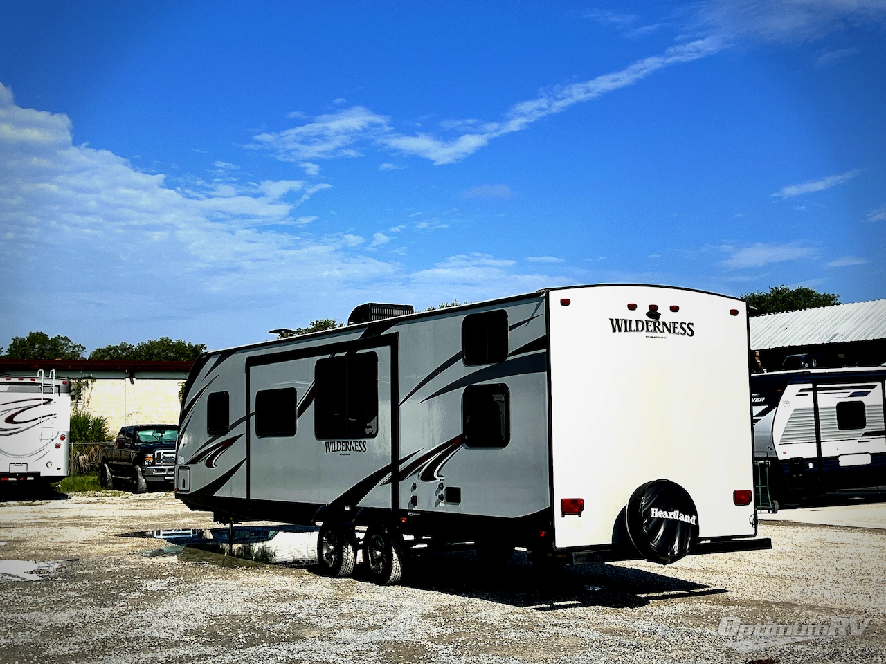 2019 Heartland Wilderness 3185QB Photo 3