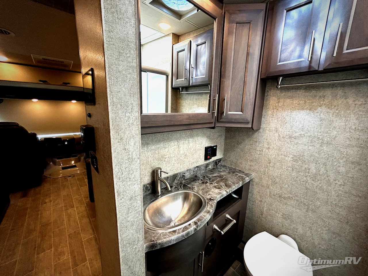 2021 Thor Outlaw 38MB Photo 14