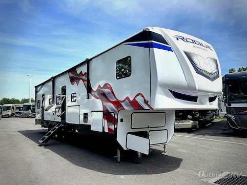 Used 2023 Forest River Vengeance Rogue Armored VGF4007G2 Featured Photo