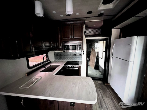2020 Dutchmen Voltage V4145 RV Photo 2