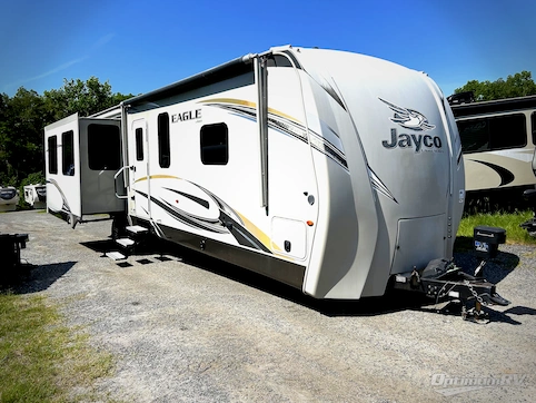 Used 2018 Jayco Eagle 338RETS Featured Photo