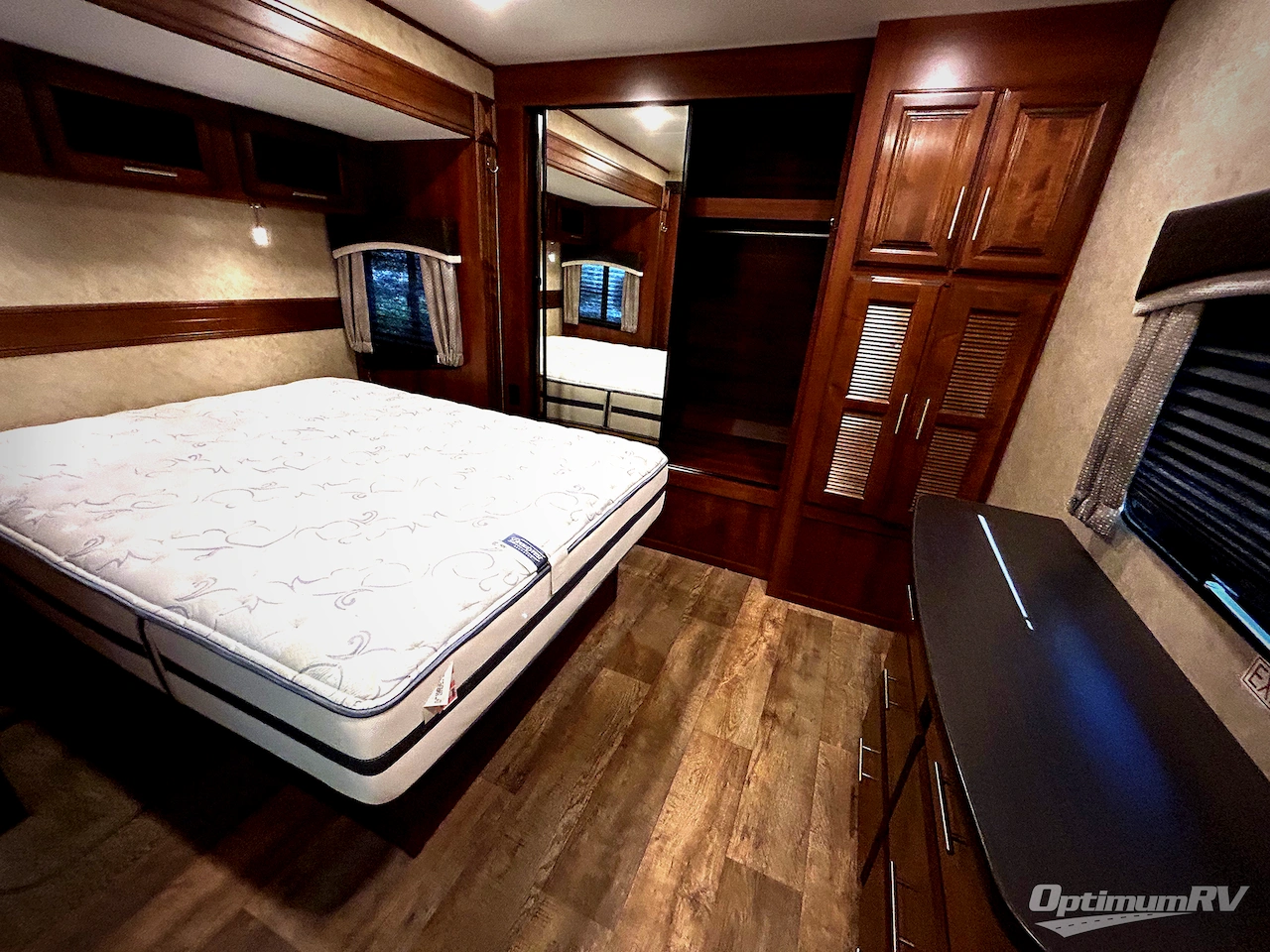 2018 Jayco Eagle 338RETS Photo 8