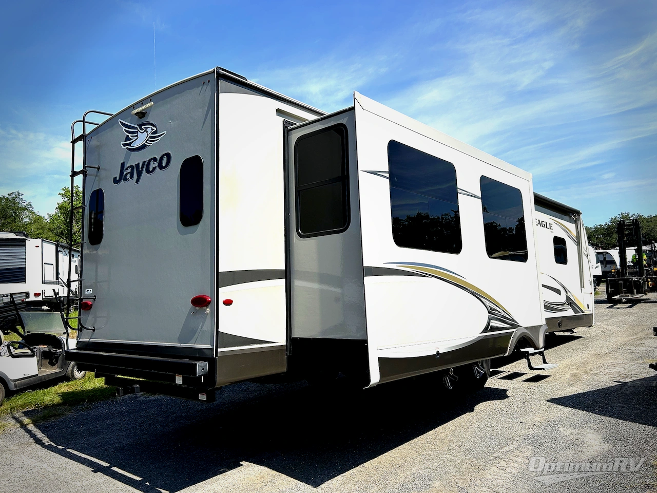 2018 Jayco Eagle 338RETS Photo 2