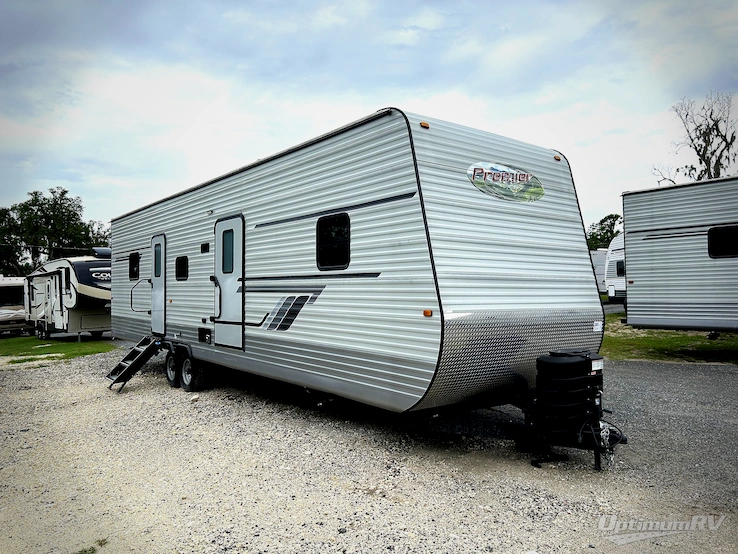 2025 HL Enterprise Hy-Line Premier HY38 RV Photo 1