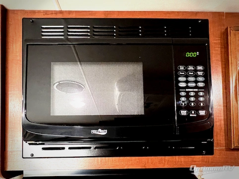 2017 Jayco Jay Feather 7 16XRB RV Photo 3