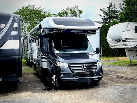 Used 2023 Jayco Melbourne Prestige 24RP Featured Photo