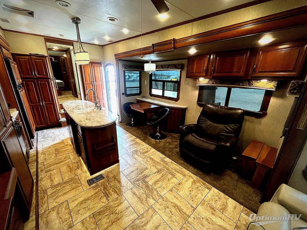 2015 Redwood Redwood 36FB Photo 6
