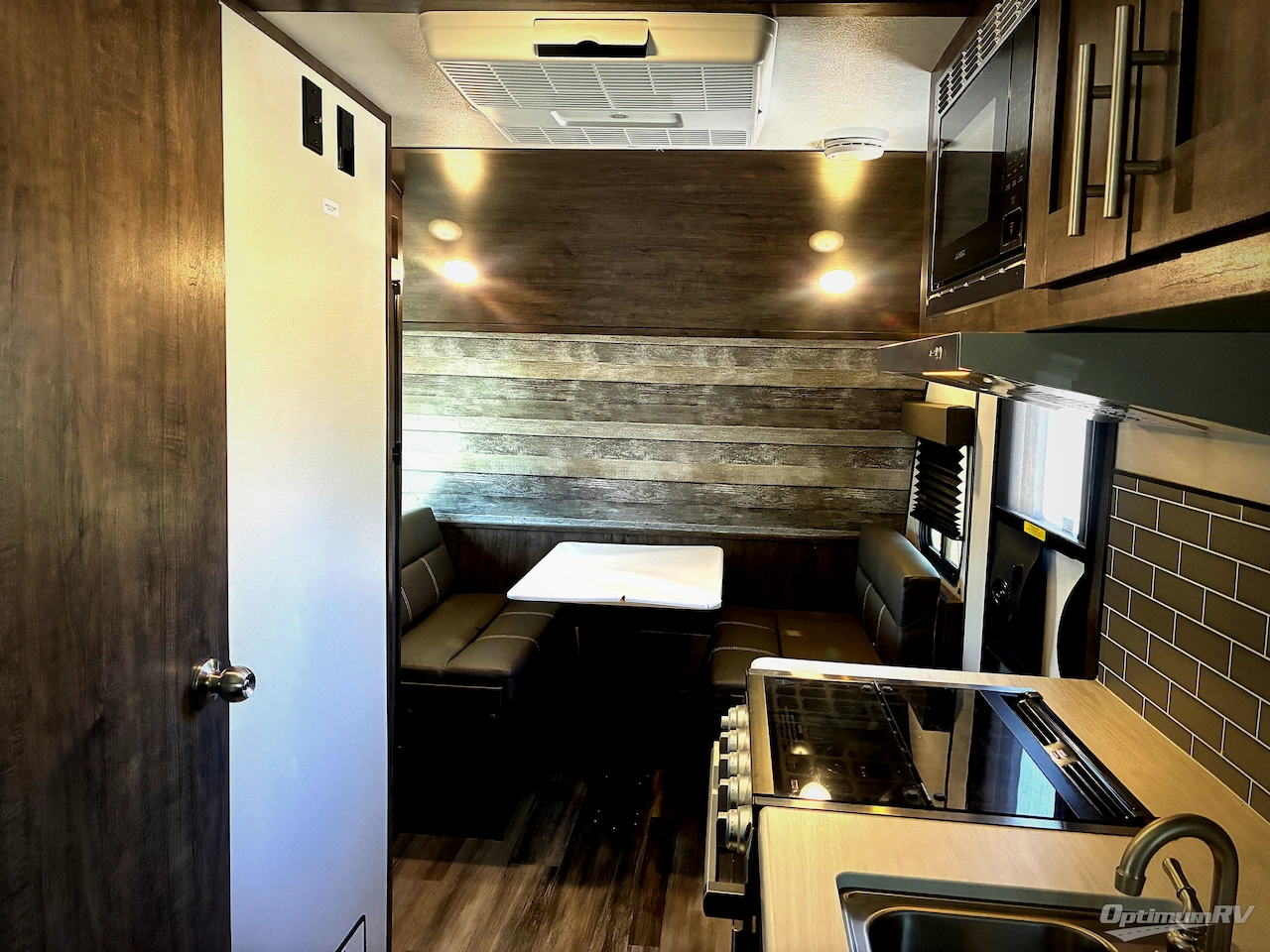 2022 Riverside Intrepid 165i Photo 8