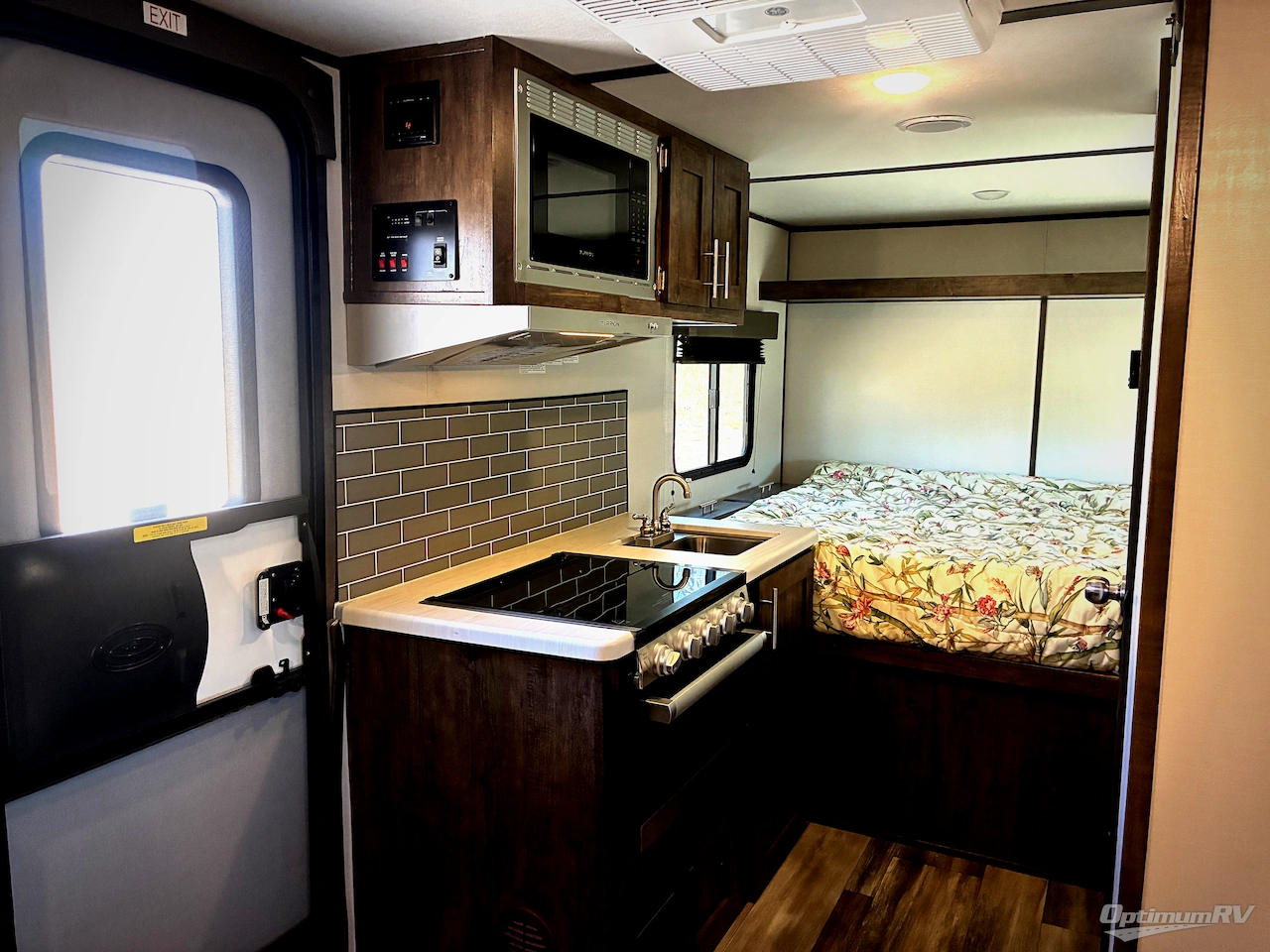 2022 Riverside Intrepid 165i Photo 11