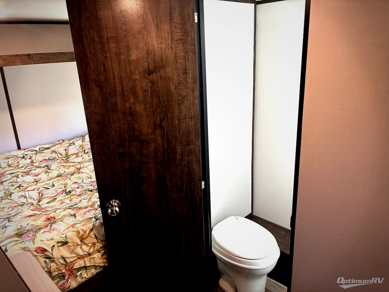 2022 Riverside Intrepid 165i Photo 13