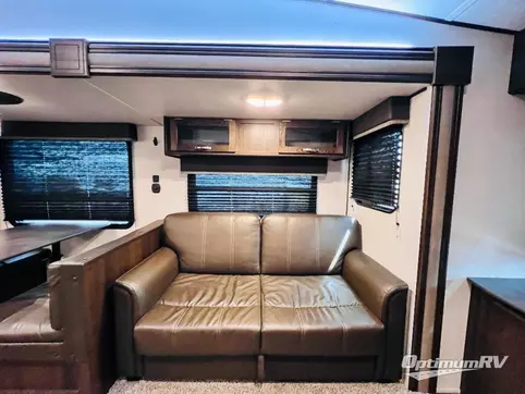 2020 Keystone Springdale 253FWRE RV Photo 3