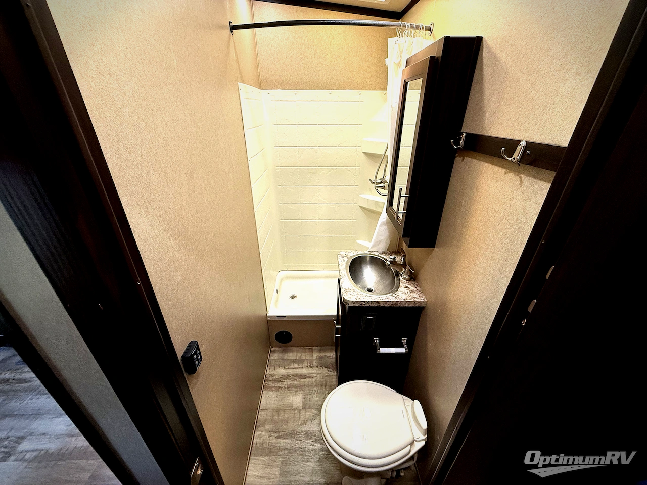 2017 Forest River XLR Nitro 23KW Photo 11