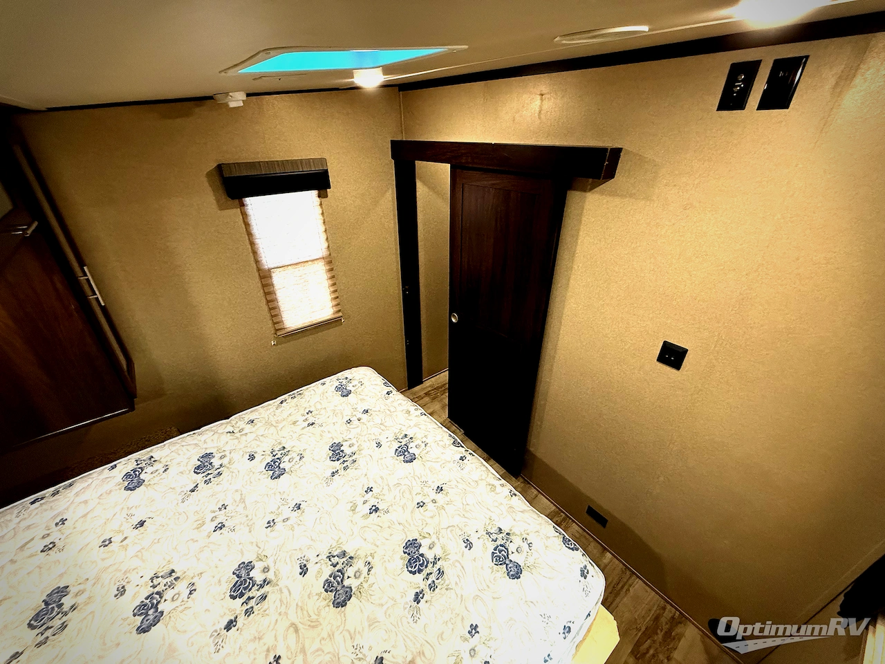 2017 Forest River XLR Nitro 23KW Photo 16