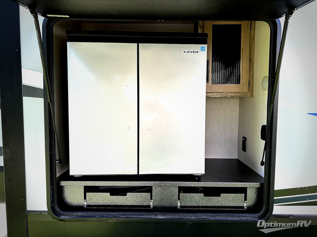 2022 Forest River Cherokee Arctic Wolf Suite 3550 Photo 21