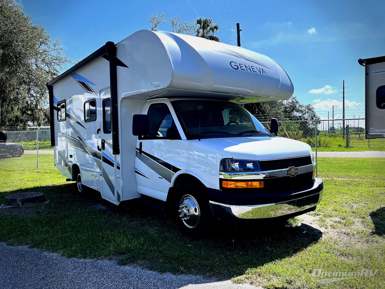 2024 Thor Geneva 22VT Photo 1