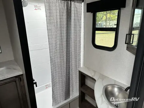 2024 Venture Stratus SR261VRB RV Photo 4