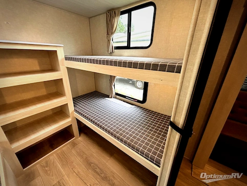 2025 Forest River Surveyor Legend X 29CAMP RV Photo 4