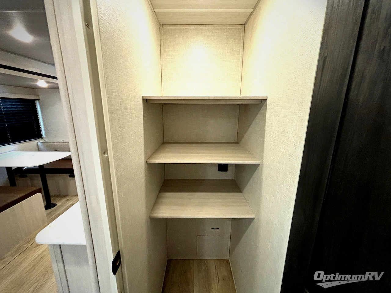 2025 Forest River Surveyor Legend X 29CAMP Photo 16