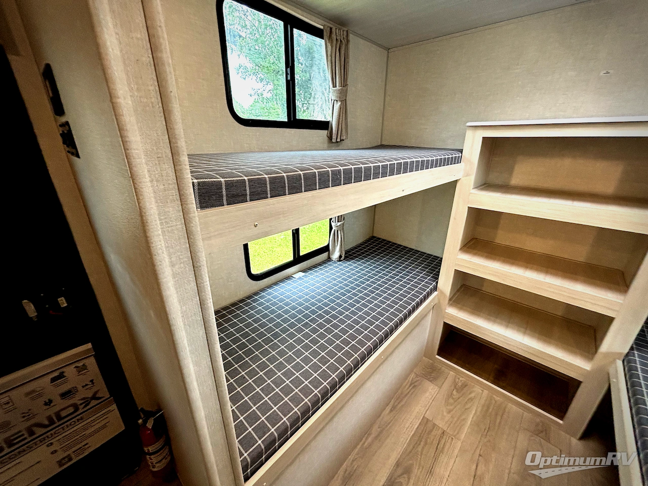 2025 Forest River Surveyor Legend X 29CAMP Photo 19