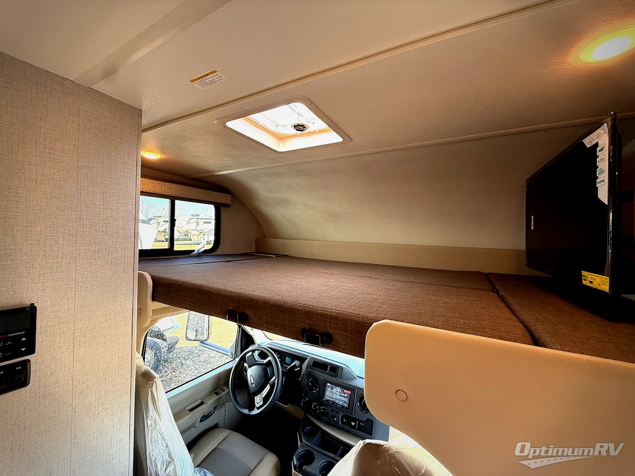 2026 Thor Chateau 19Z Photo 10