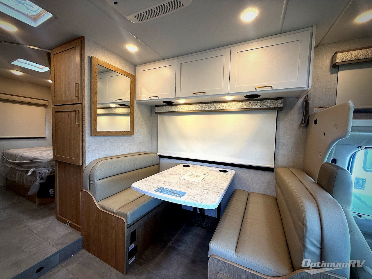 2026 Thor Chateau 22Z Photo 6