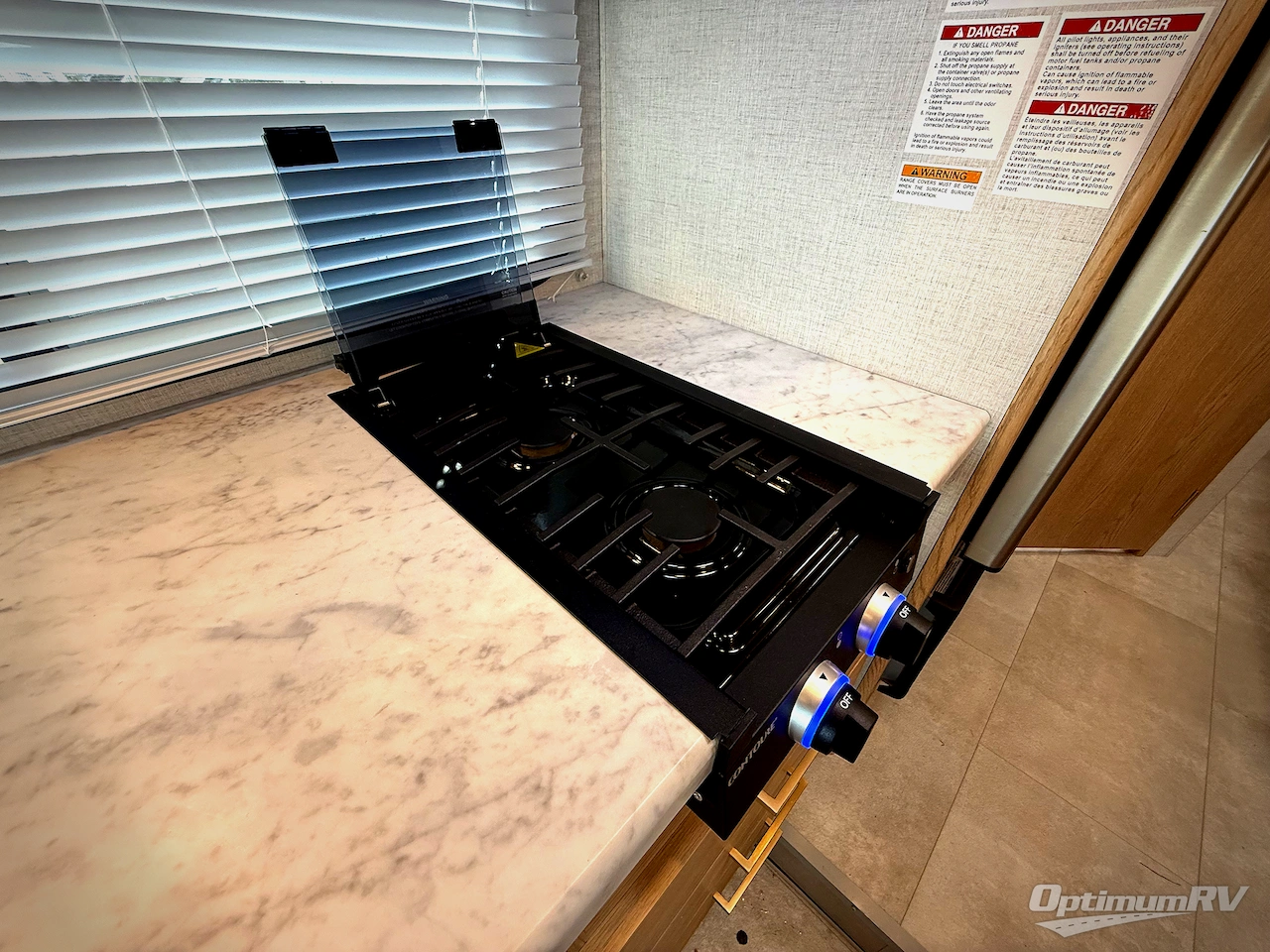 2026 Thor Chateau 22Z Photo 9