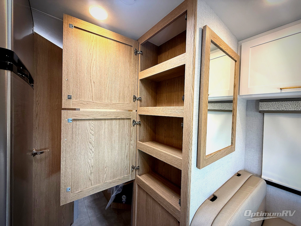 2026 Thor Chateau 22Z Photo 11