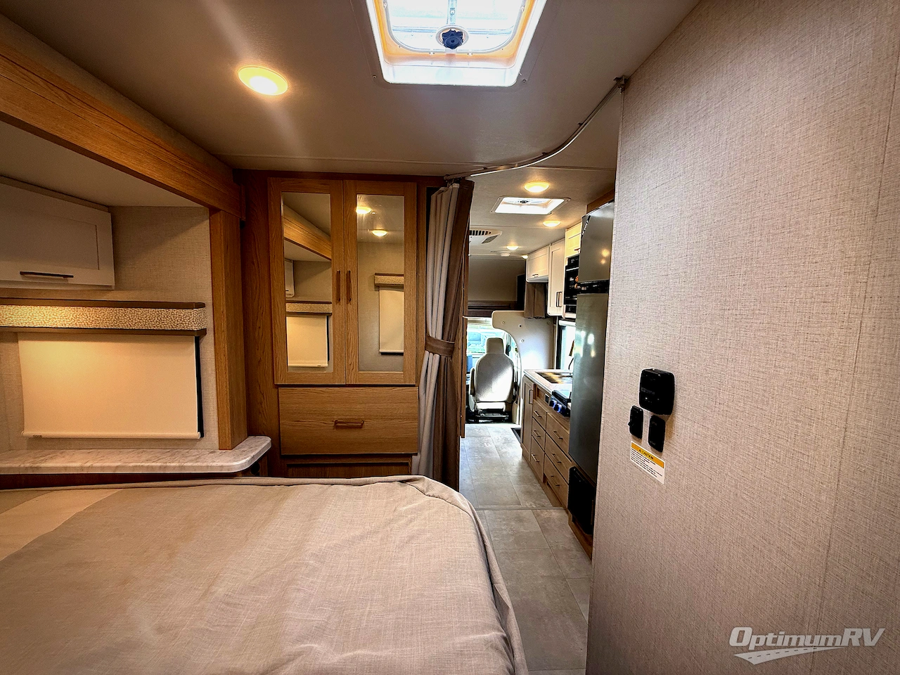 2026 Thor Chateau 22Z Photo 15