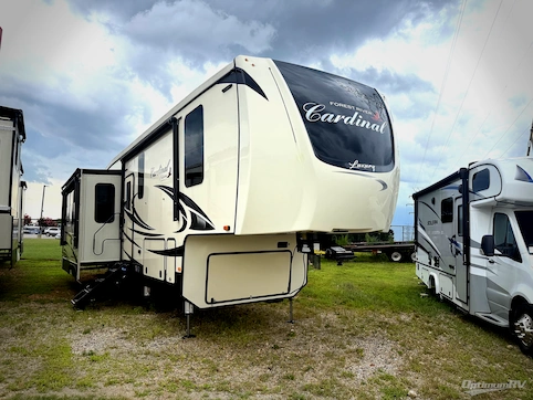 Used 2020 Forest River RV Cardinal Luxury 335RLX Featured Photo