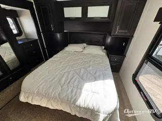 2018 Jayco Seismic 4113 RV Photo 4