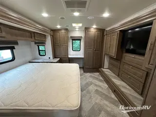 2021 Forest River Georgetown 5 Series 34M5 RV Photo 4