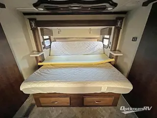 2020 Heartland Landmark 365 365 RV Photo 4
