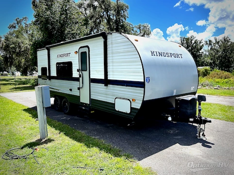 Used 2022 Gulf Stream Kingsport Ultra Lite 248BH Featured Photo