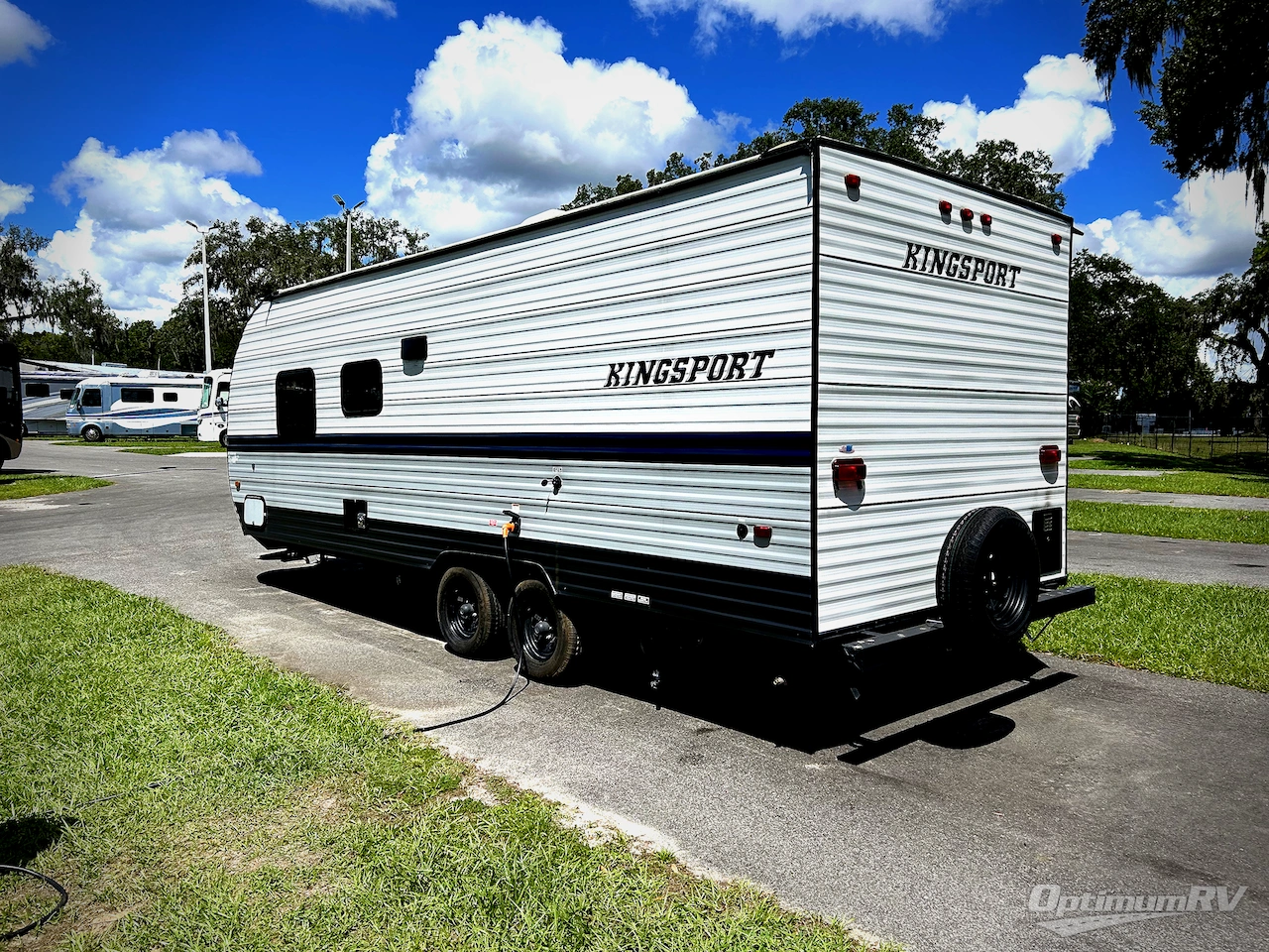 2022 Gulf Stream Kingsport Ultra Lite 248BH Photo 3