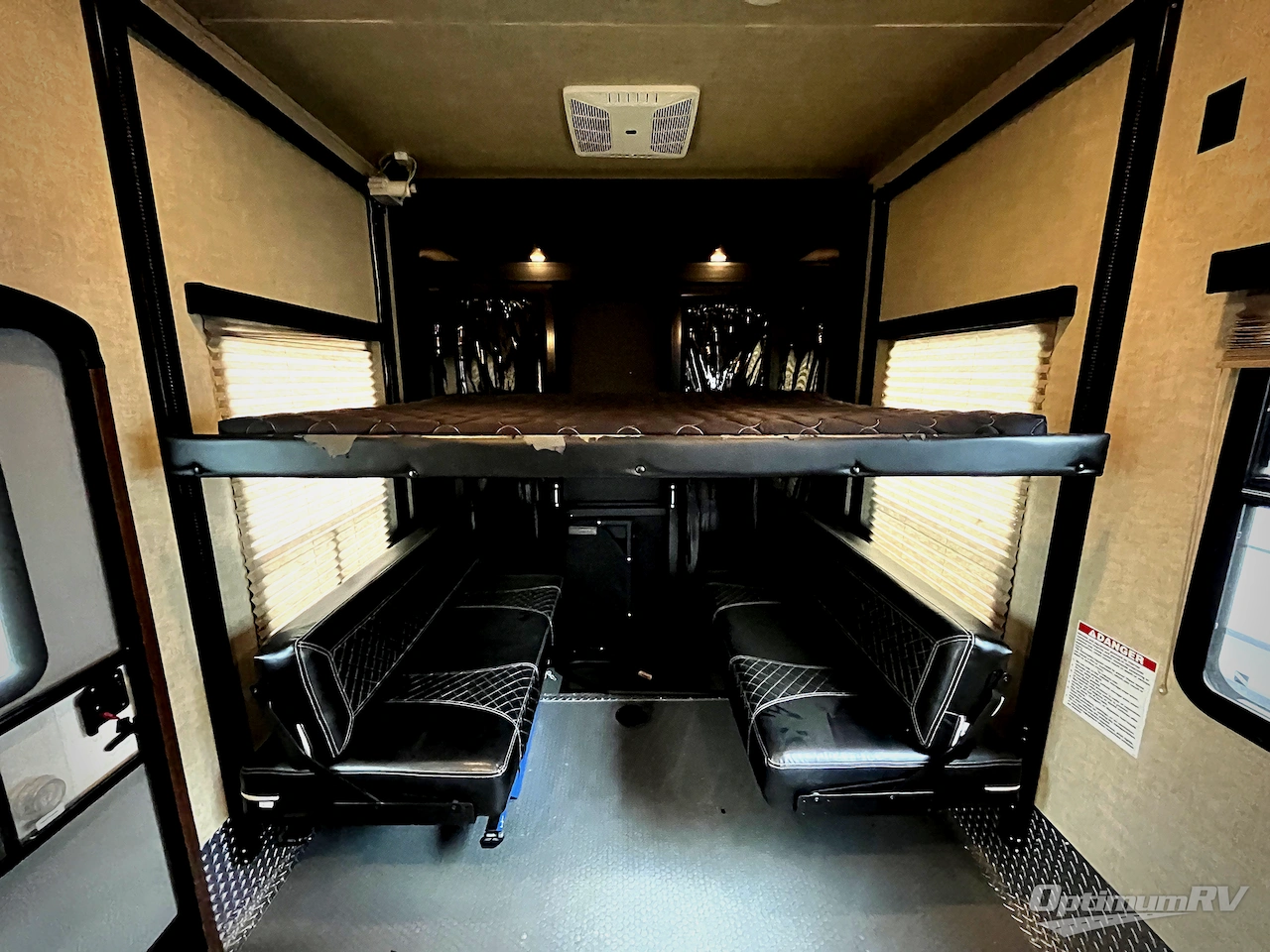 2016 Keystone Fuzion 345 Photo 12
