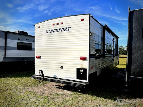 2022 Gulf Stream Kingsport 248BH RV Photo 2
