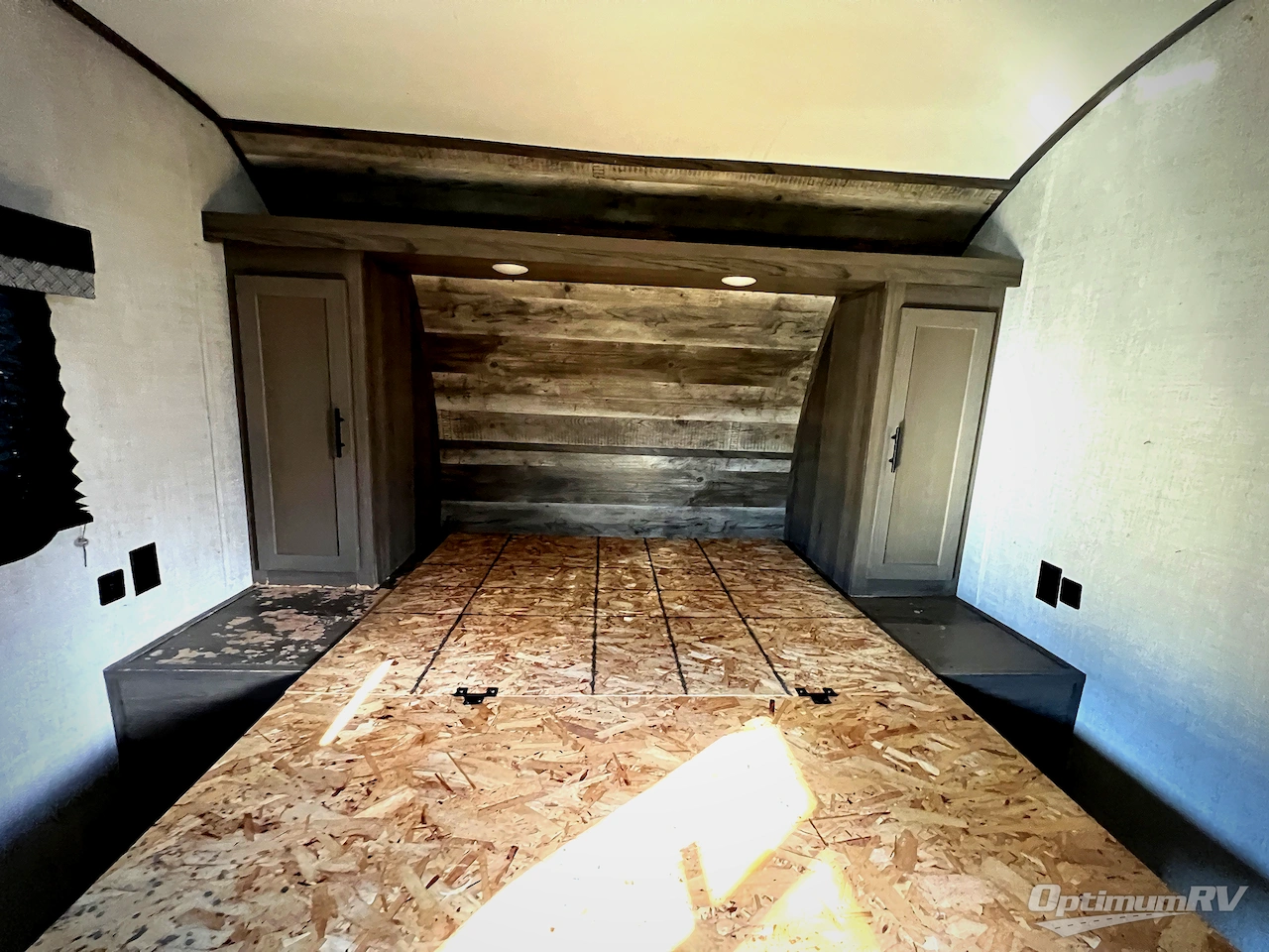 2022 Gulf Stream Kingsport 248BH Photo 10