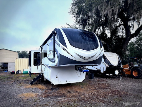Used 2022 Grand Design Solitude 280RK Featured Photo