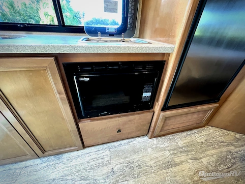 2019 Thor Citation Sprinter 24SS RV Photo 3