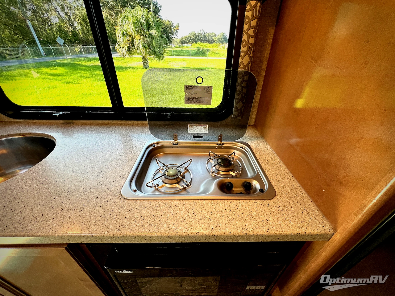 2019 Thor Citation Sprinter 24SS Photo 12