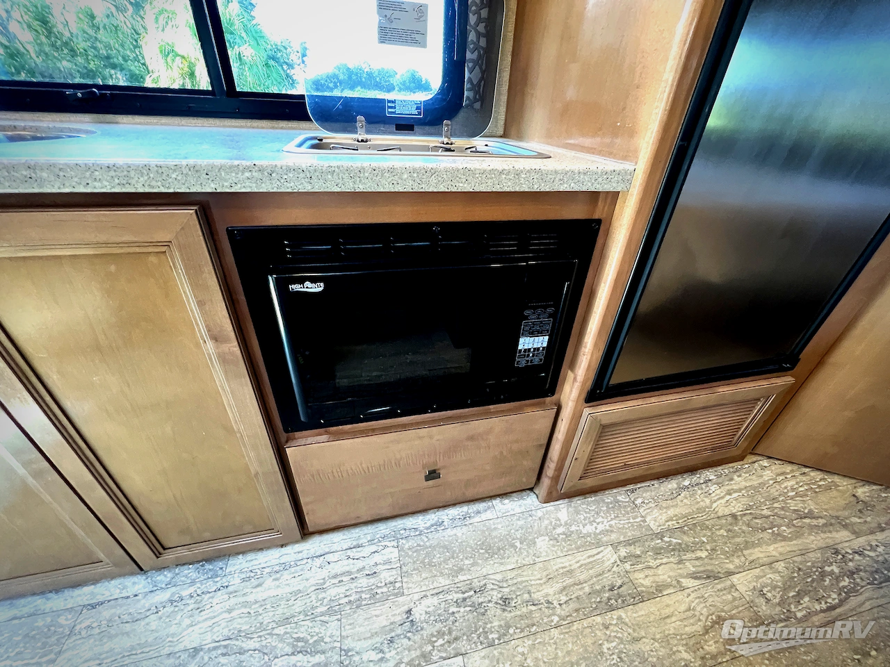 2019 Thor Citation Sprinter 24SS Photo 13