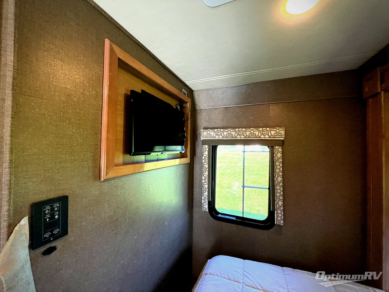 2019 Thor Citation Sprinter 24SS Photo 17