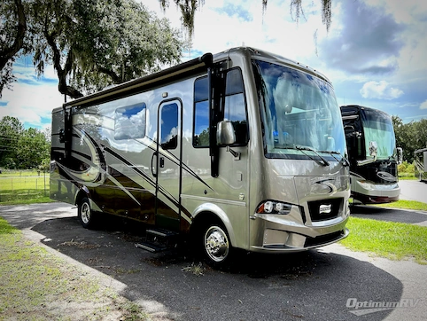 Used 2020 Newmar Bay Star Sport 2813 Featured Photo