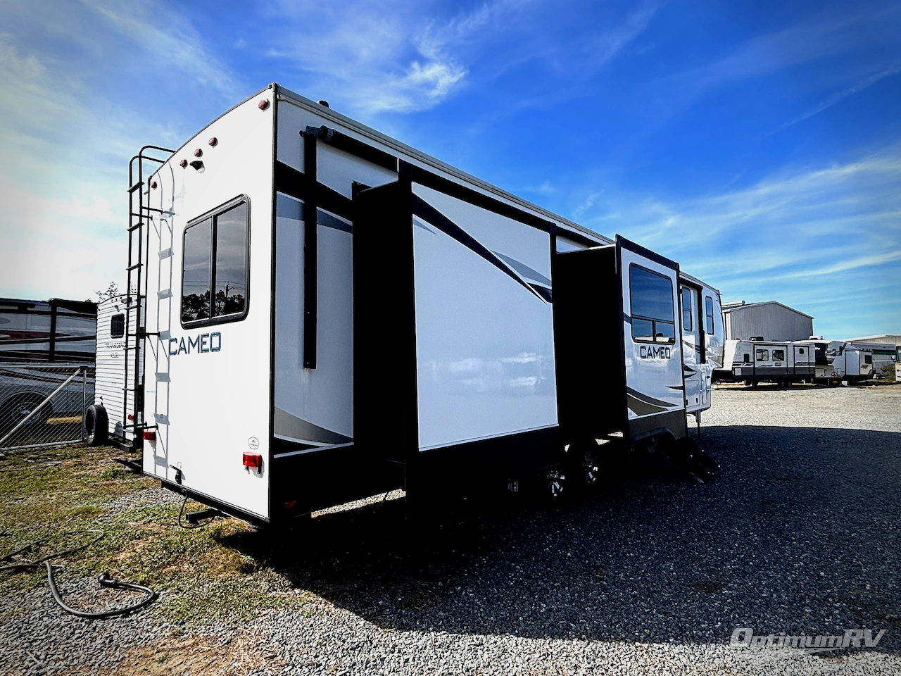 2022 CrossRoads Cameo CE3975CK Photo 2