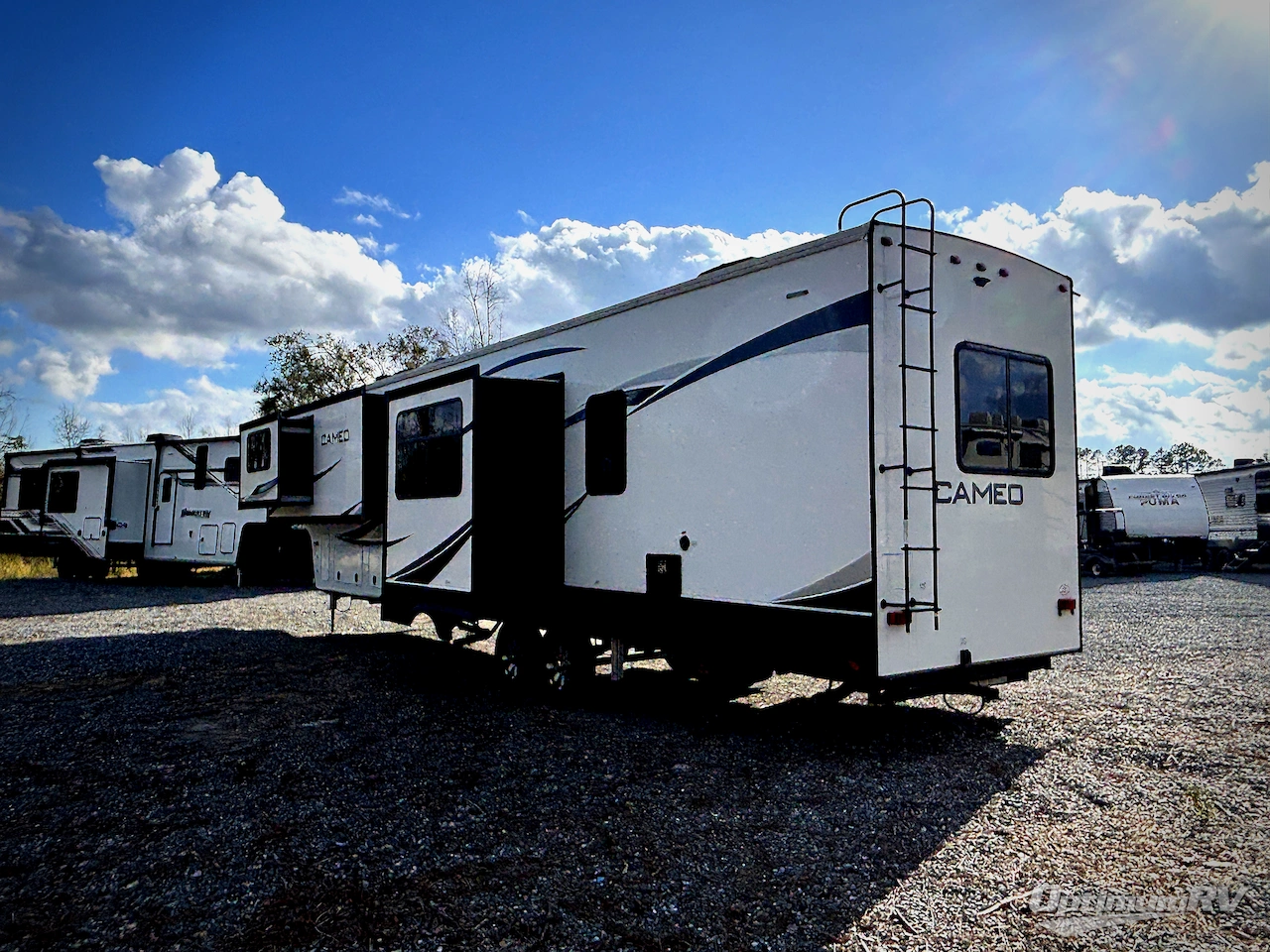 2022 CrossRoads Cameo CE3975CK Photo 3