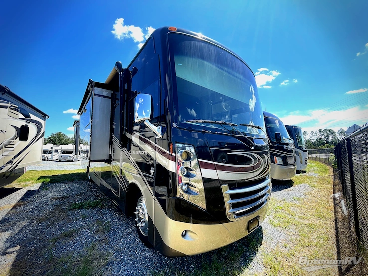 2014 Thor Challenger 37GT RV Photo 1