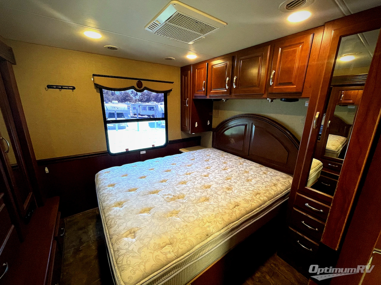 2014 Thor Challenger 37GT Photo 13